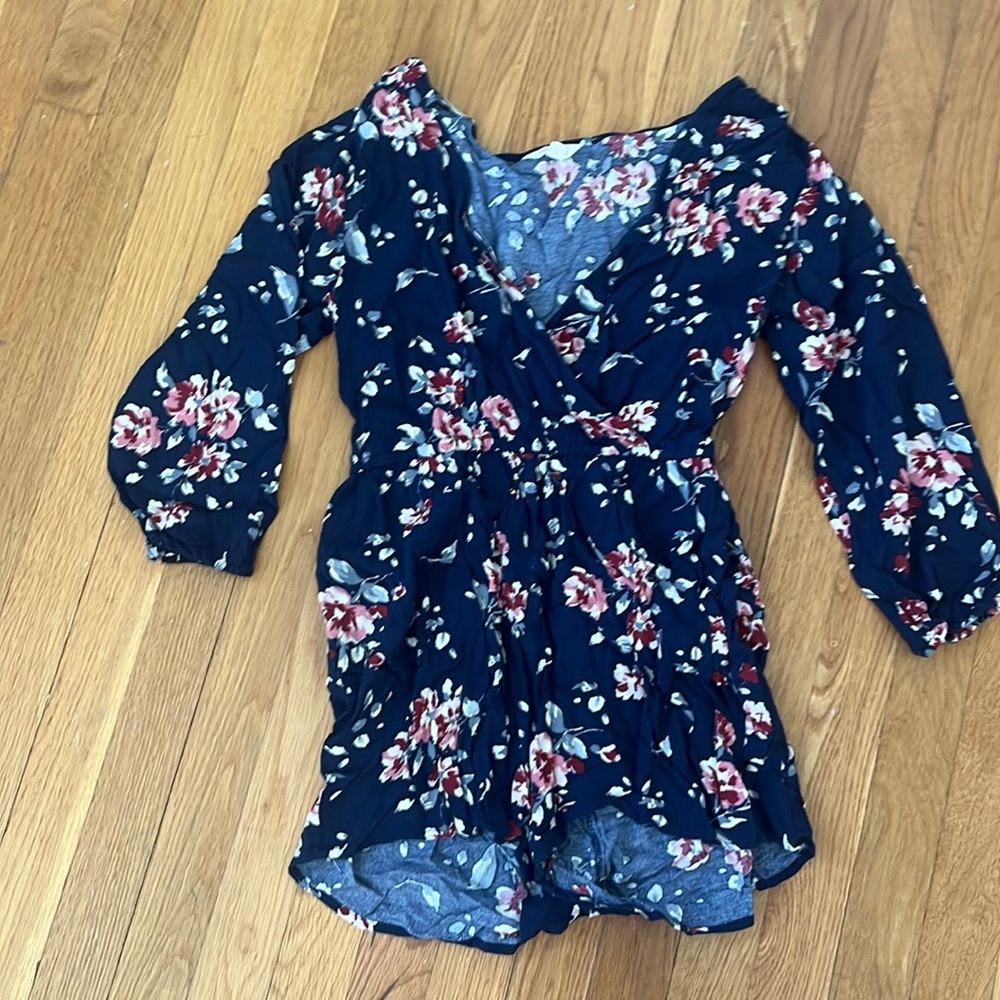 Flower patterned romper
